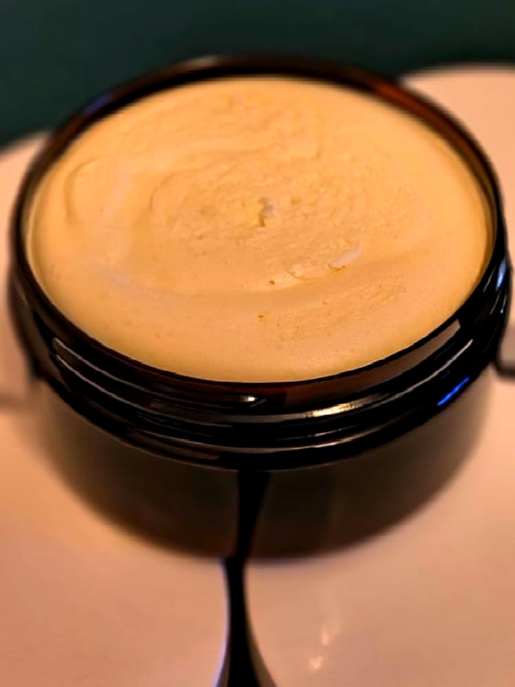 Cocoa butter body cream